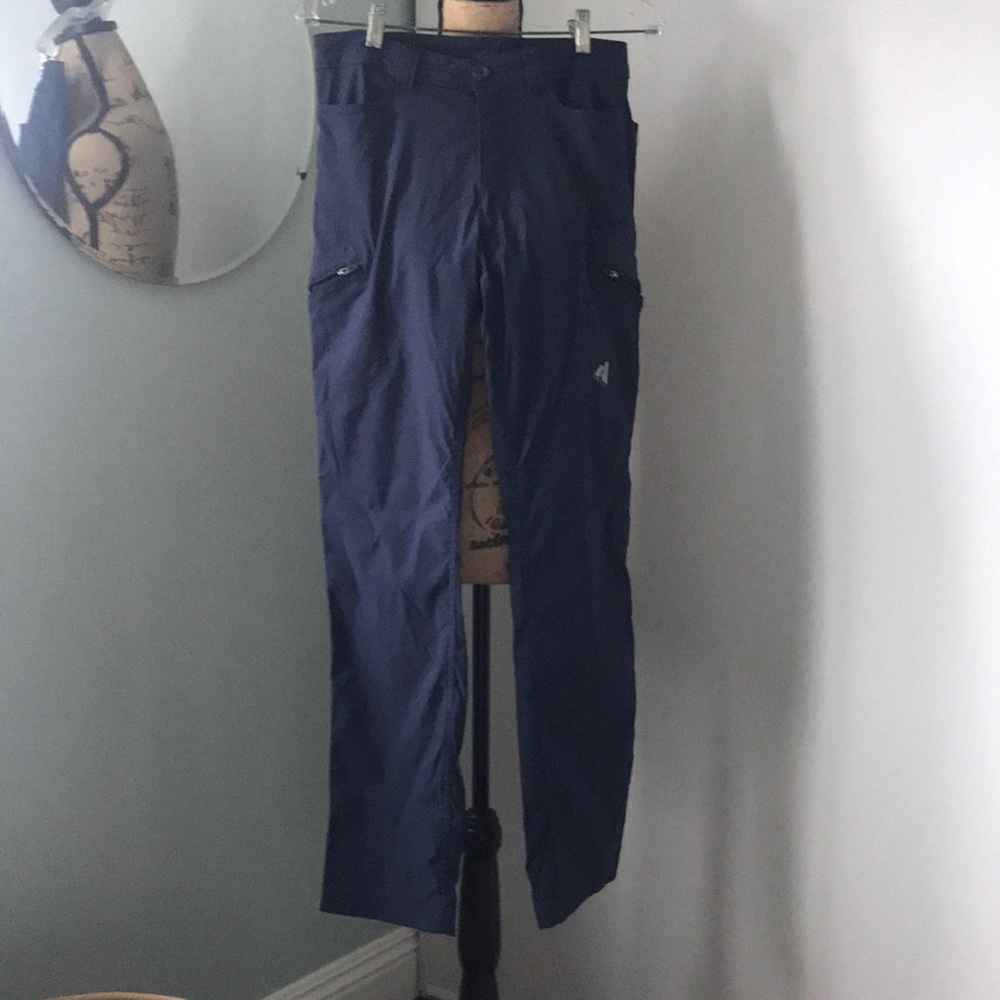 Eddie Bauer Navy Blue First Ascent pants size 6